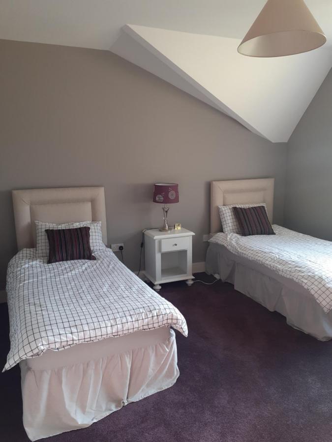 Single Or Twin Room In Lovely Country Residence Nobber Εξωτερικό φωτογραφία