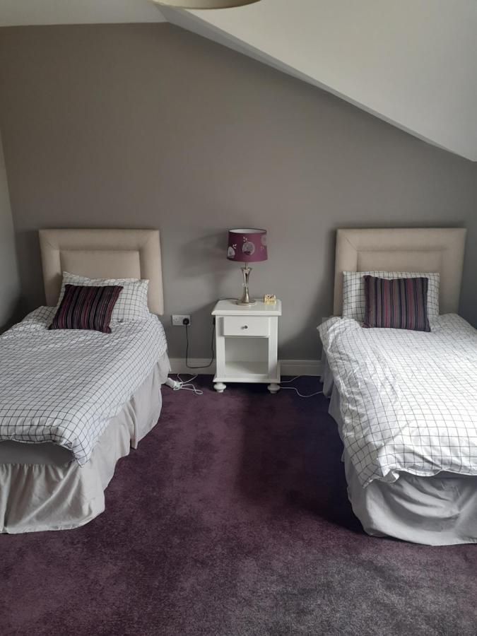 Single Or Twin Room In Lovely Country Residence Nobber Εξωτερικό φωτογραφία